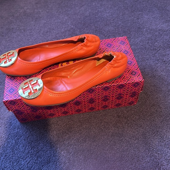 Orange Tory Burch flats - Picture 2 of 3